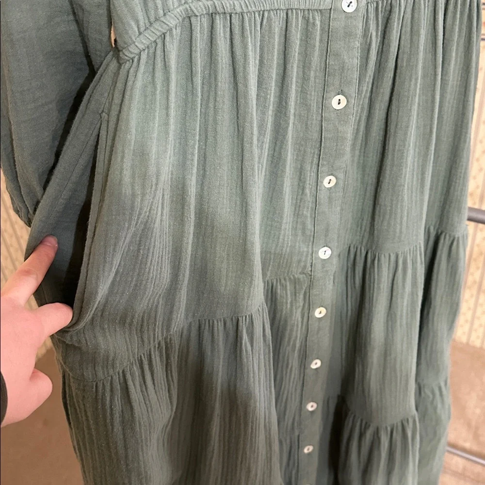 DownEast sage tiered midi dress - Picture 4 of 6